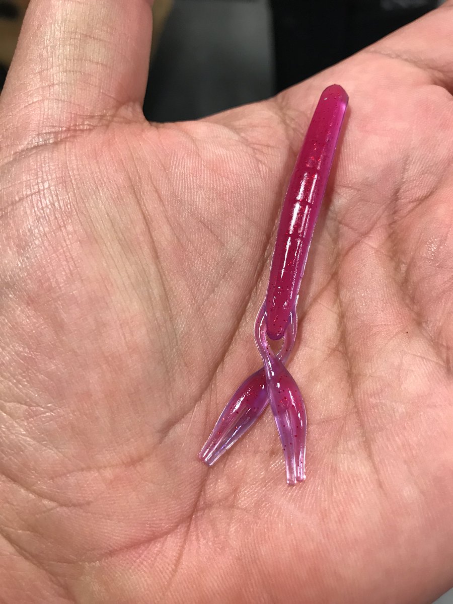 MISSILE_BAITS's tweet photo. Drop Craw straight chilling. #missilebaits #dropcraw #fishalicious #finesse https://t.co/33eALDqkcZ