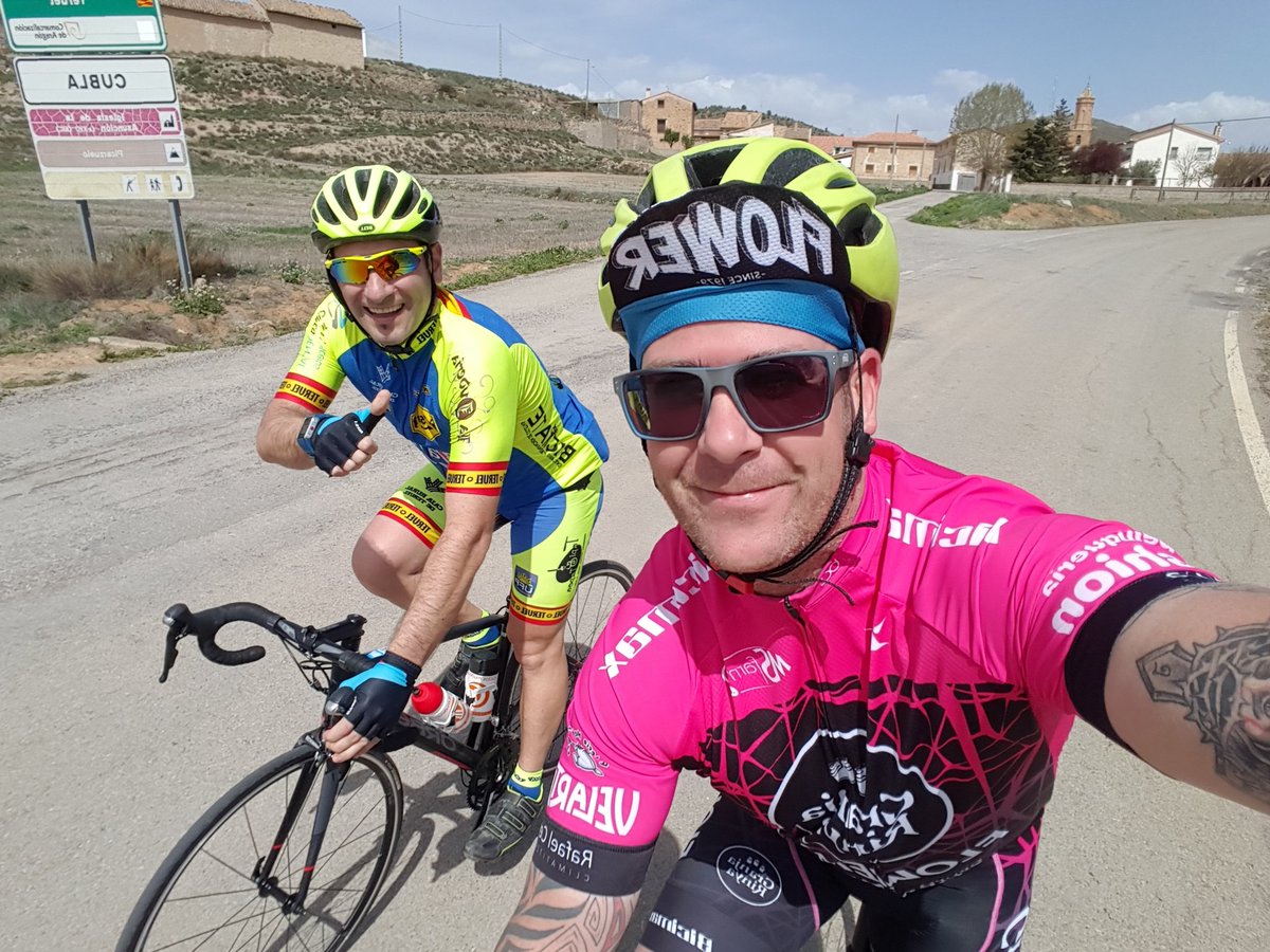 LopezJuste's tweet photo. Tardes de verano ya por CAMARENA DE LA SIERRA(TERUEL)
#LONGANAS #BICITERUEL https://t.co/zuVZb5Bpjd
