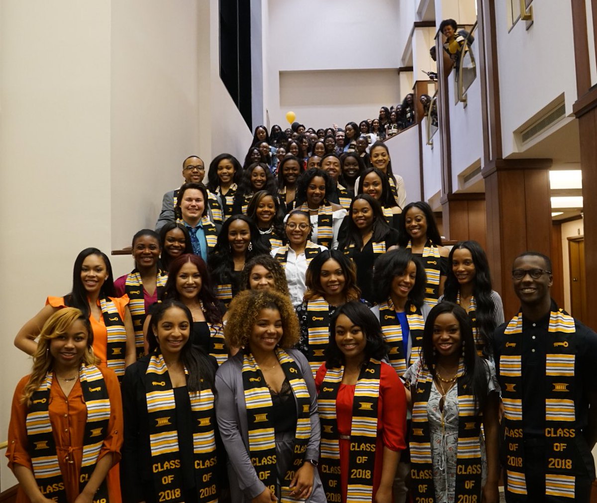 MizzouCASE's tweet photo. Cheers to our 2018 graduates! You’re now one step closer to being #MizzouMade! 🎓🐯 https://t.co/uymQUskdWD