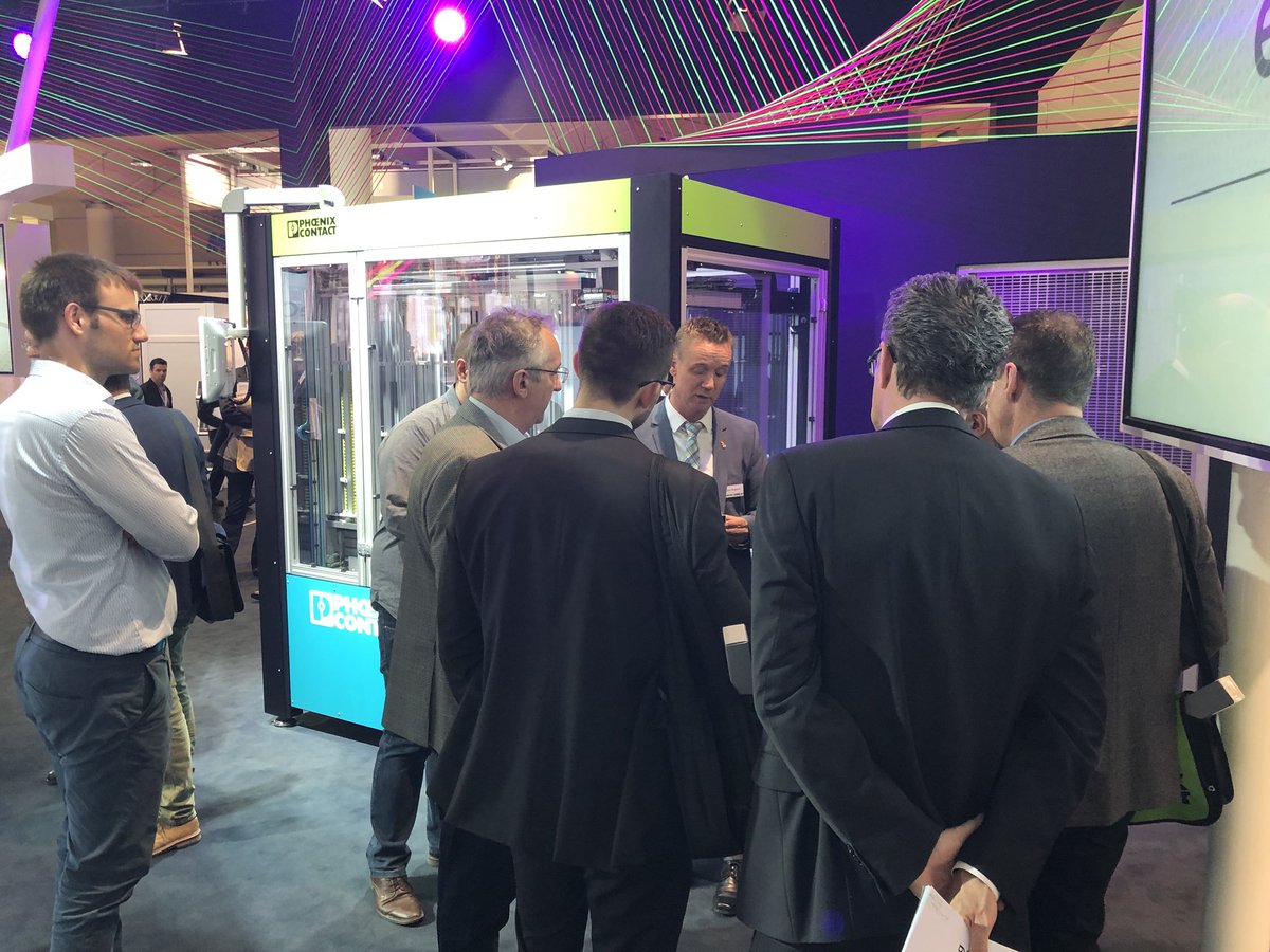 Andreas_Schr's tweet photo. Have you already visited our joint booth D28 in hall 8? See how „Smart Engineering and Production 4.0“ #SEAP40 leads you to an efficient industrial panel building! #HM18 #Eplan #Rittal #PhoenixContact https://t.co/tKpsNFFhX4 https://t.co/iAoKgUS0IA
