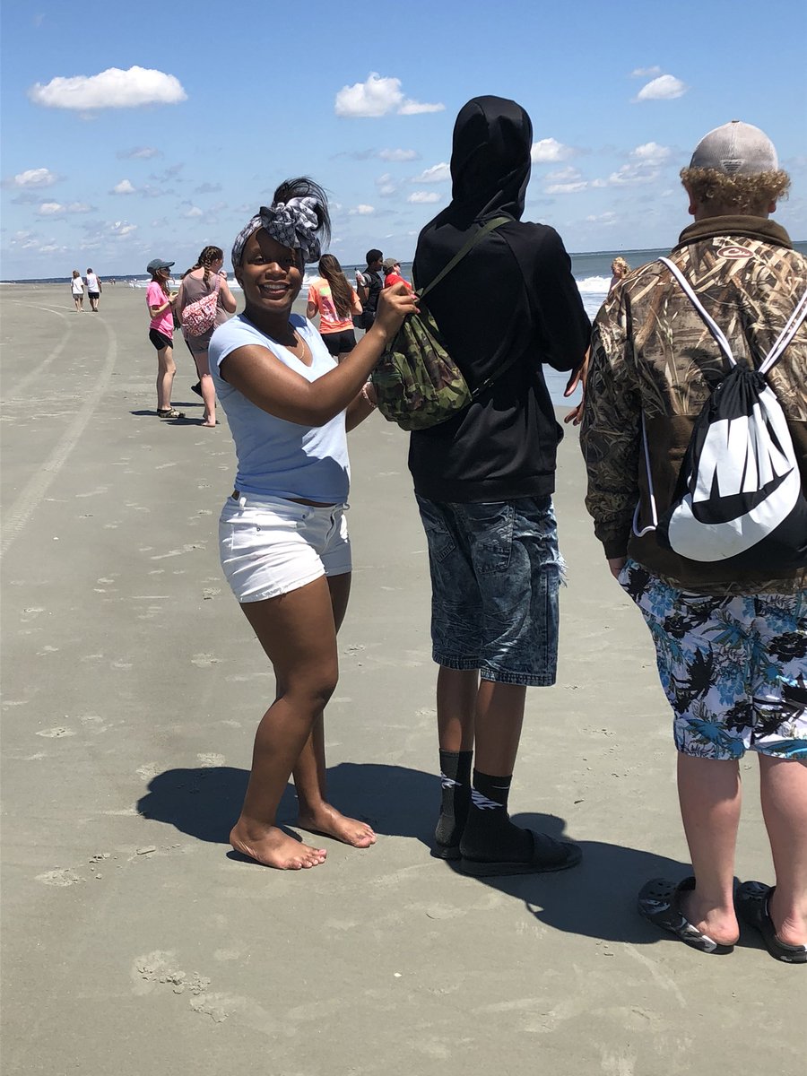 MrsMalerk's tweet photo. Funtime at the beach! @BryanCountyMS #bc2tb https://t.co/iJFPaHqhTJ