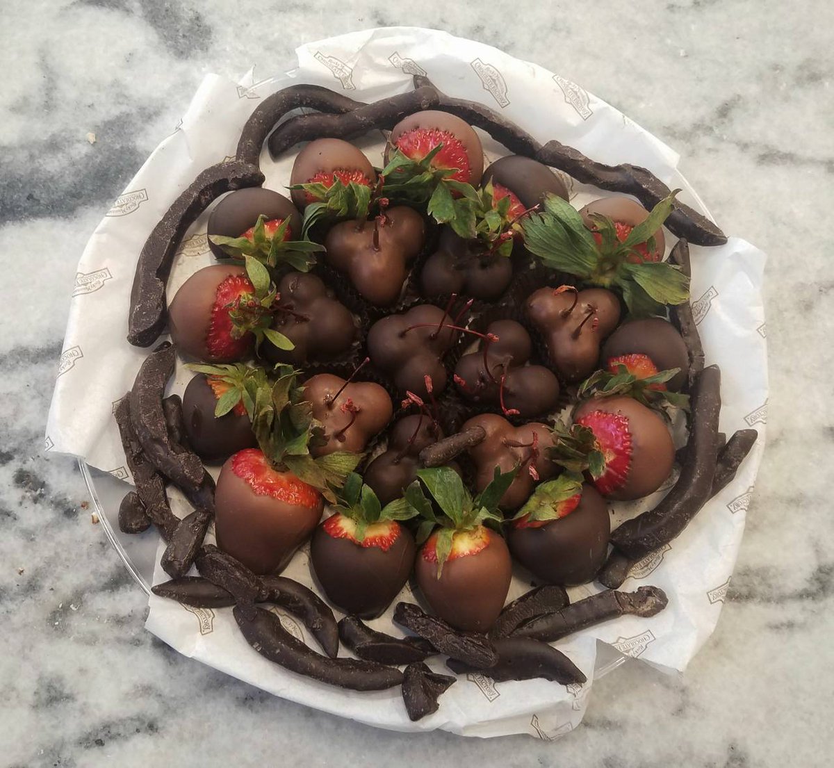RMCFDenver's tweet photo. It's Administrative Professionals Day! You should get a tray to share at the office! #sharingiscaring #administrativeprofessionalsday #chocolate https://t.co/O202ymhz3N
