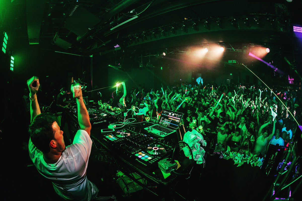 ALBANY, NY we return on June 30th!🙌🏼 🎫 FoamNGlow.com