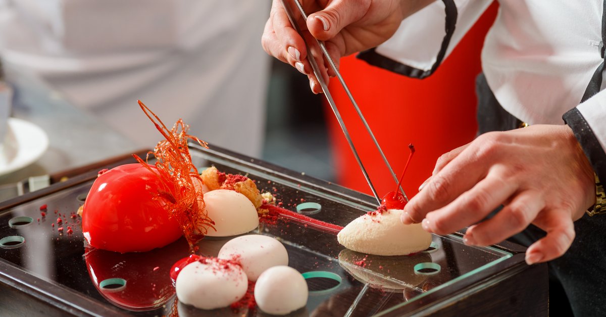 Marina, infusiona, amasa, corta, cocina a baja temperatura… ¡Vuelve a revivir junto a <a href="/MiquelAntoja/">Miquel Antoja Sabin</a>  todas las posibilidads que nuestros productos profesionales pueden ofrecerte para tu #cocina! 👌 ow.ly/anFt30jFK7P