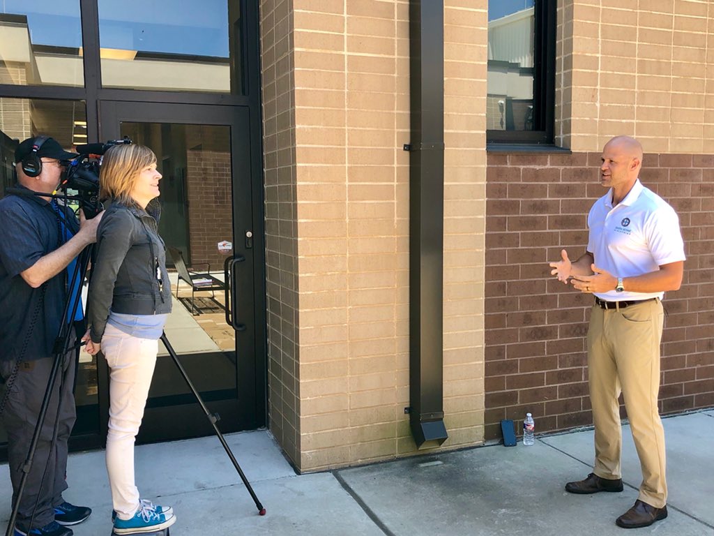 journo4justice's tweet image. Filming with Heisman winner Danny Wuerffel in the 9th Ward of New Orleans. This property was under five feet of water after Katrina. With help from FEMA, Danny and @DesireStreet rebuilt, adding a health clinic, community center, and early childhood education program. #Recovery