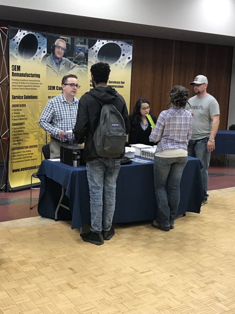 NAITtrades's tweet photo. Happening now in #NAIT Fresh Express on Main Campus: Job Fair for industrial heavy equipment technicians.

Find full-time and summer employment with companies like @CaronTransport, @aspentrailers, @epirocgroup, @Liebherr, @NACGCareers and more!

We’re here until 1:00pm today https://t.co/NgBrBDeJAp