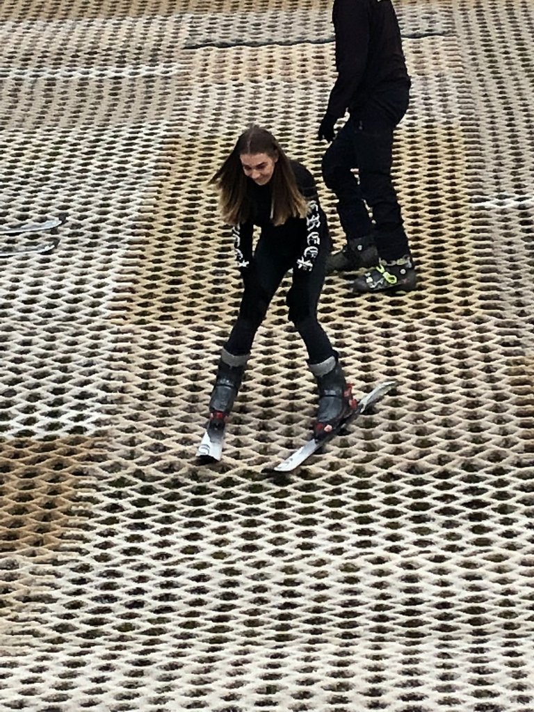 EdgeNorthfield's tweet image. We have made radical changes to our Key Stage 3 curriculum in recent months: skiing @AckersAdventure was the latest innovation today! #shapingfutures #apfree