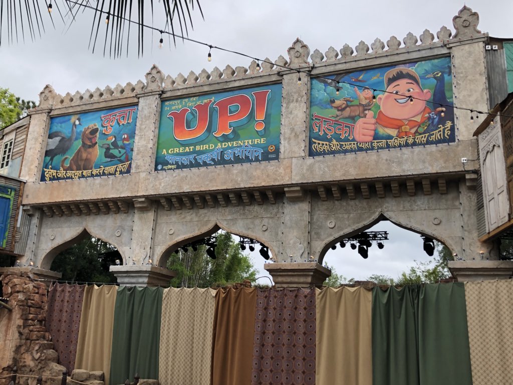 MadChatters's tweet photo. Lions and tigers and Frasier Crane jokes — Oh my! On episode 186, @aaronwallace joins us to break down our day at #AnimalKingdom’s 20th, including lunch at Tiffins and the debut of Up: A Great Bird Adventure.
#DAK20 https://t.co/v9MTp940qT https://t.co/VmjOTrlBQH