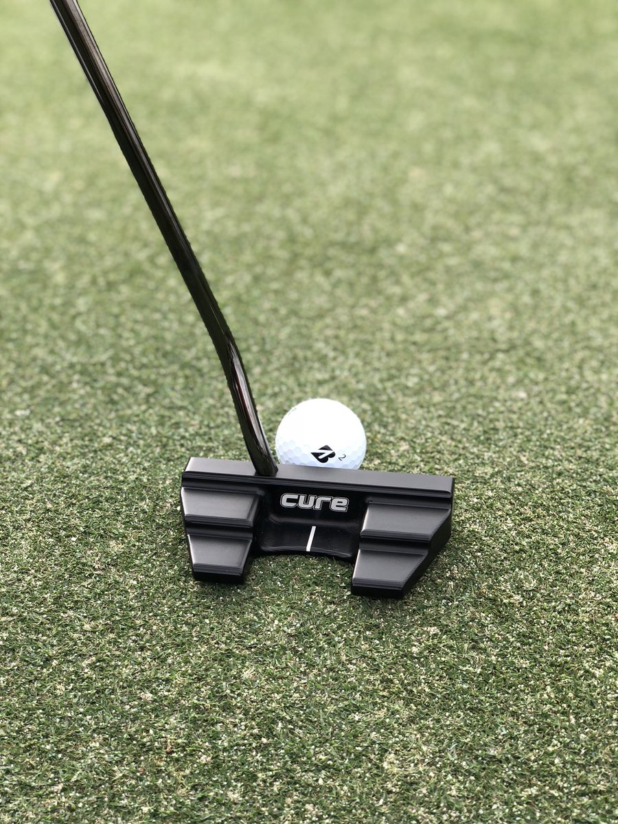 🚨Putter Giveaway🚨 To celebrate #NationalGolfDay we are giving a Tour X3!! Winner will be announced Monday 4/30!! 

To Enter:
1️⃣Follow <a href="/CurePutters/">Cure Putters</a> 
2️⃣ Retweet this tweet