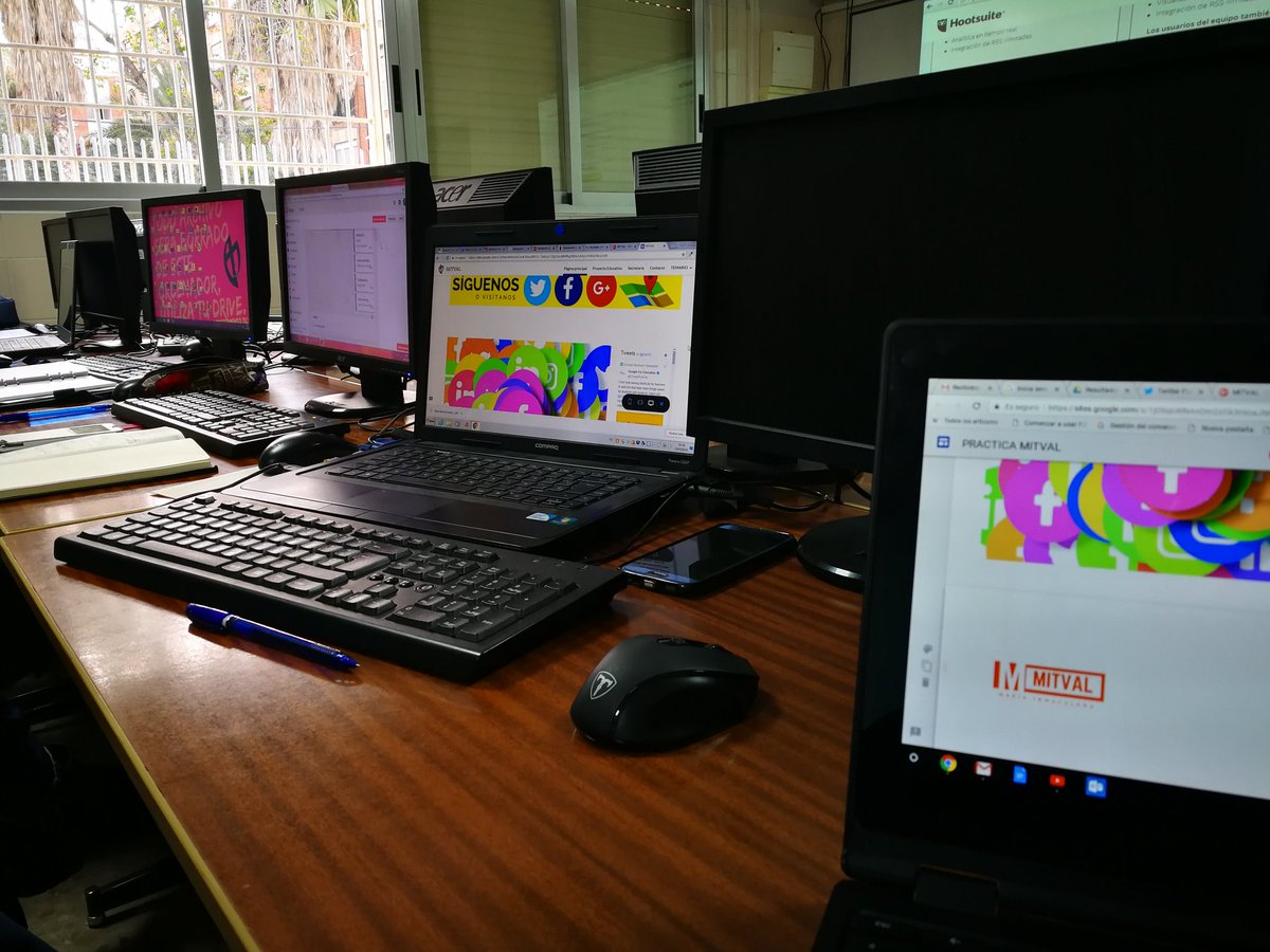 EnriTIC's tweet photo. Investigando todas las posibilidades  de #GoogleEdu. Hoy toca profundizar en #Gsites y su uso tecnopedagógico.
#mitval #innovacioneducativa #tecnopedagogia https://t.co/ucQmbx8jE3
