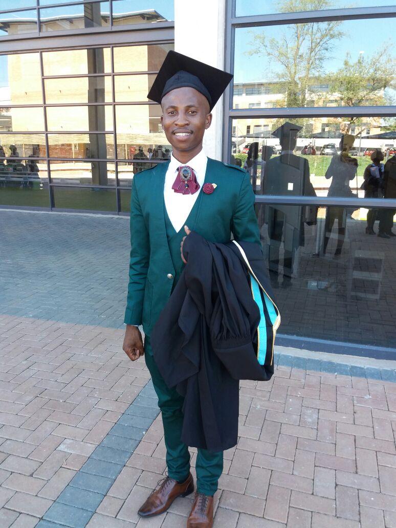 tmzobotshe's tweet image. #DUTgrad2018 
#UKZNgrad2018 rad2018 
#sagrad2018