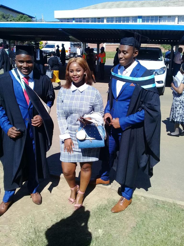 tmzobotshe's tweet image. #DUTgrad2018 
#UKZNgrad2018 rad2018 
#sagrad2018