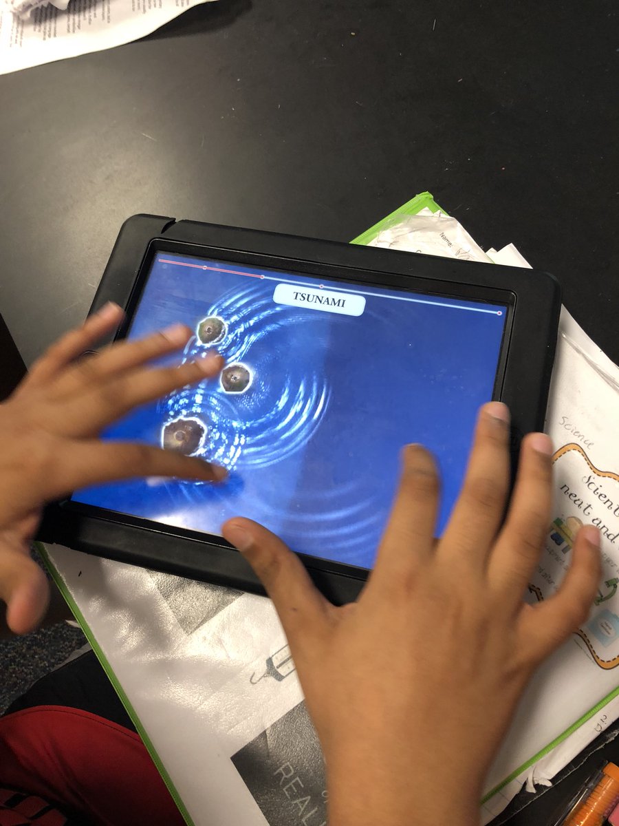 HoeppScience's tweet photo. Apps help make plate tectonics sixth grade sized! Making learning accessible. Thanks for the presents @csteger101 #7Lspartanpride https://t.co/J7rgd0Ywti