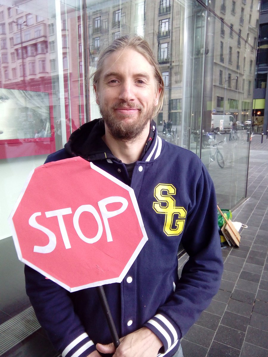 De regering wil Belfius naar de beurs brengen, <a href="/Belfiusisvanons/">Belfius is van ons</a> zegt stop: we kunnen een publieke bank goed gebruiken voor de financiering van de #transitie, voor de financiering van #gemeenten en voor basis financiële diensten voor iedereen #weownit