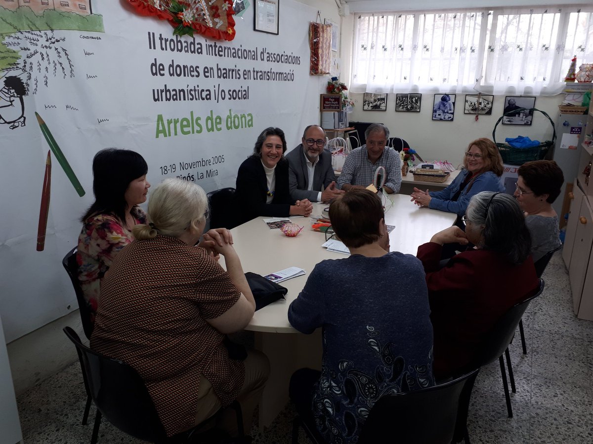 BernatValls's tweet photo. Avui hem compartit temps amb unes dones magnífiques de La Mina #Adrianes @NinaBerberova1 @aferssocialscat https://t.co/DiTtth0j33