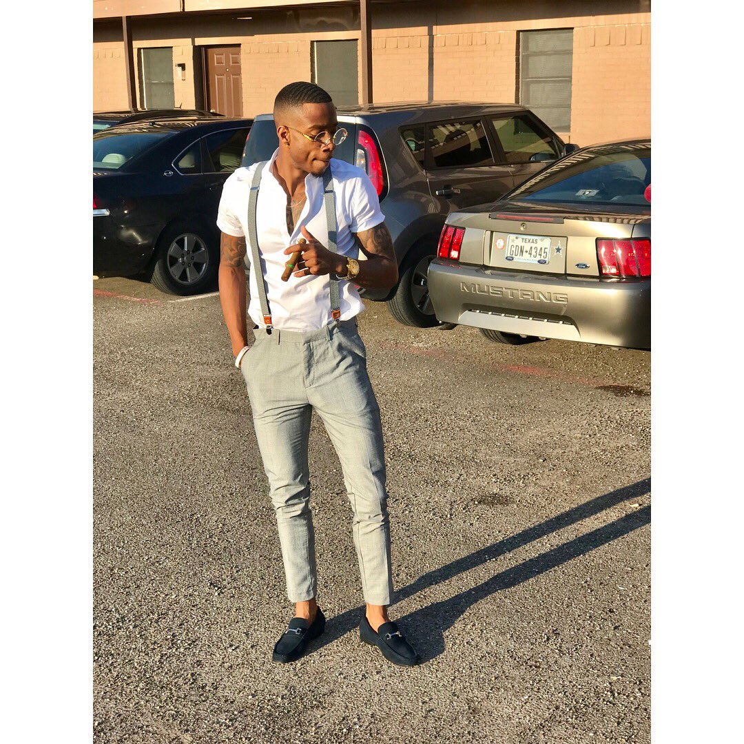 Iam_tylerb's tweet photo. | Kase Klosed- #HammerWeek2K18 My NEOS are Freee ๐ https://t.co/hbD4ihe2bp