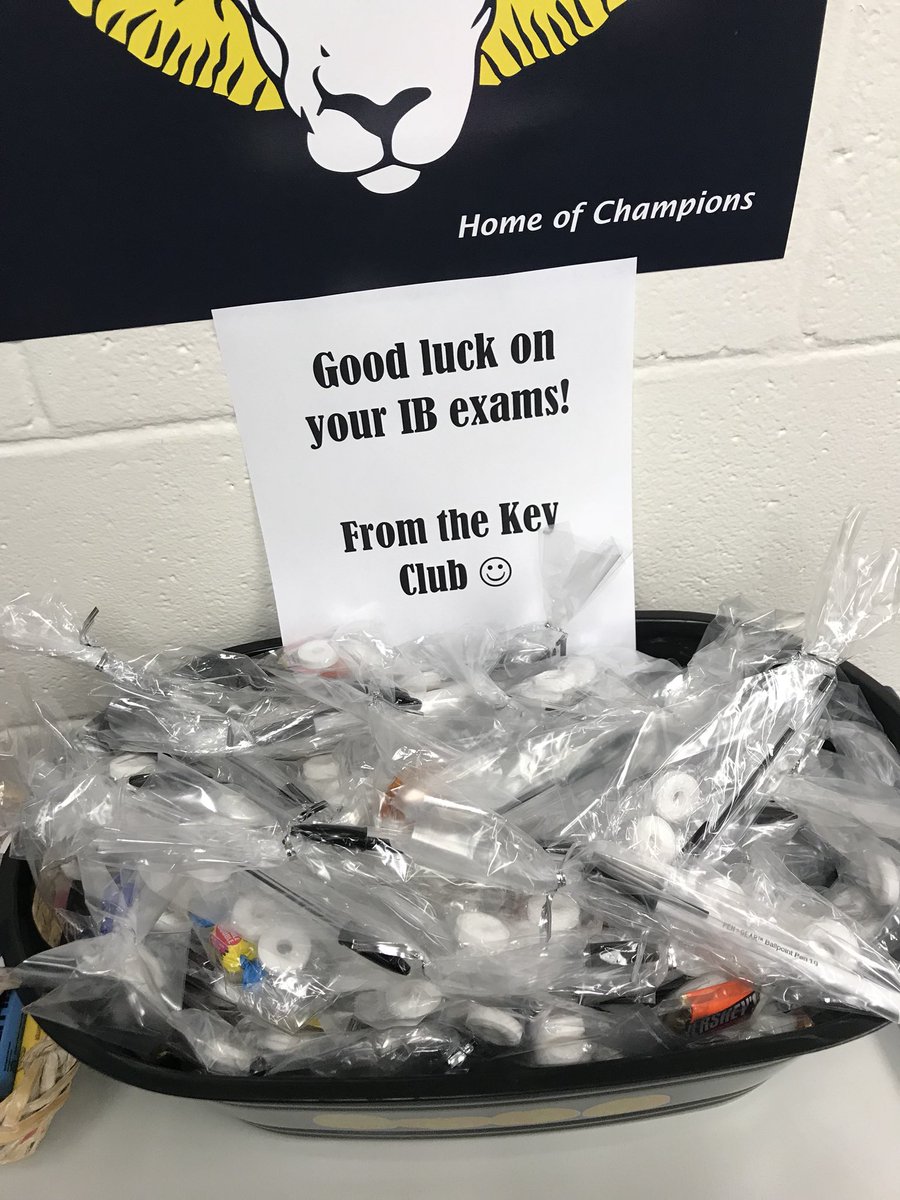 RobinsonKeyClub tweet picture