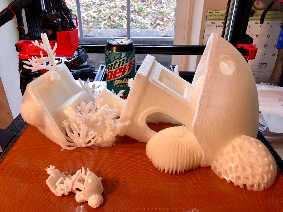 Never has a shipwrecked benchy ever looked so good 😍 We love this #gMaxSize ocean scene printed by <a href="/SaltCritters/">SaltCritters</a> (SaltCritters.com) on their #gCreate gMax 1.5 XT+! The little one is cute too! Model by DecoTOAST on @Thingiverse. #3dprinting #gmaxprinter #whatwillyoucreate