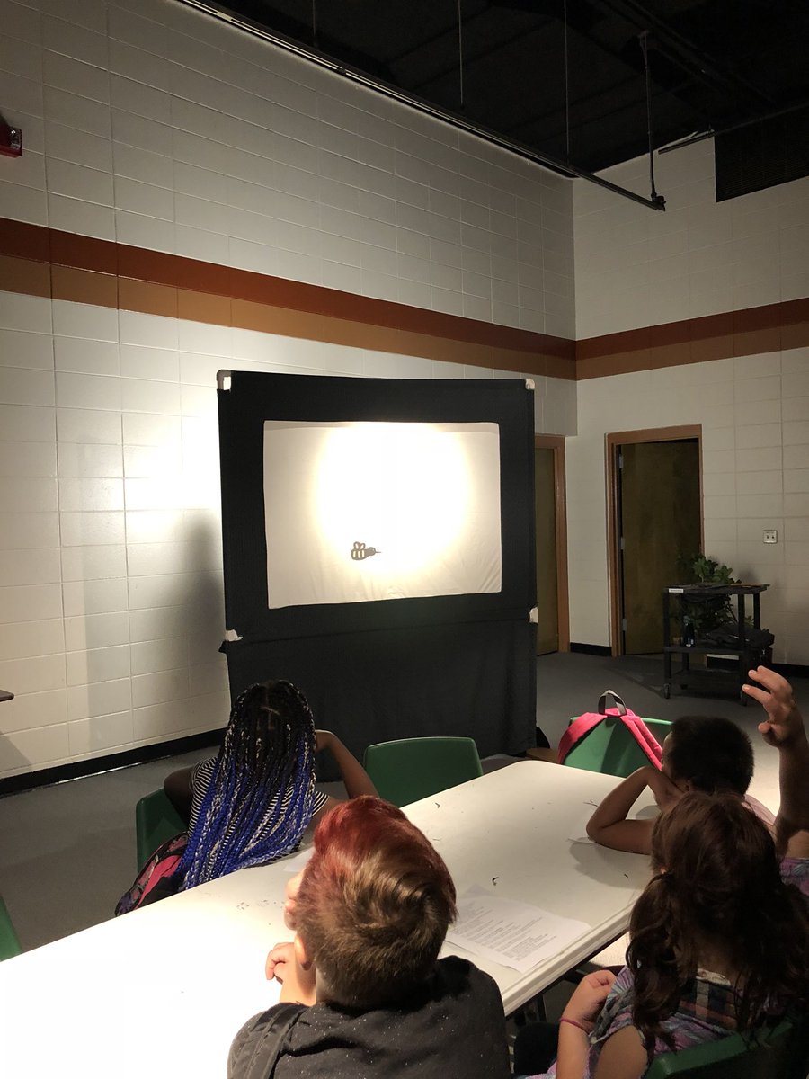 MissCannington's tweet photo. Thanks @ACSFound for helping us have a TAPAS Artist. We are so excited to apply what we know about life cycles and learn about shadow puppets. #theACSWay #TheHFEdifference https://t.co/S5ry66y4Kk