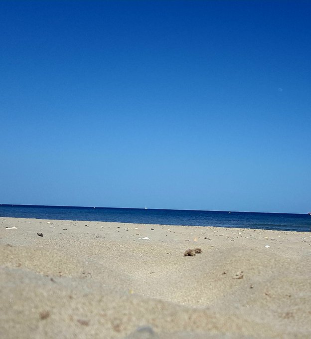 Premier bain !!!  😎😚😚 Cap D Agde ... 😍 https://t.co/jkoT0PkaHi<a href="/tag/canal"class="tags"><span>#canal</span></a>