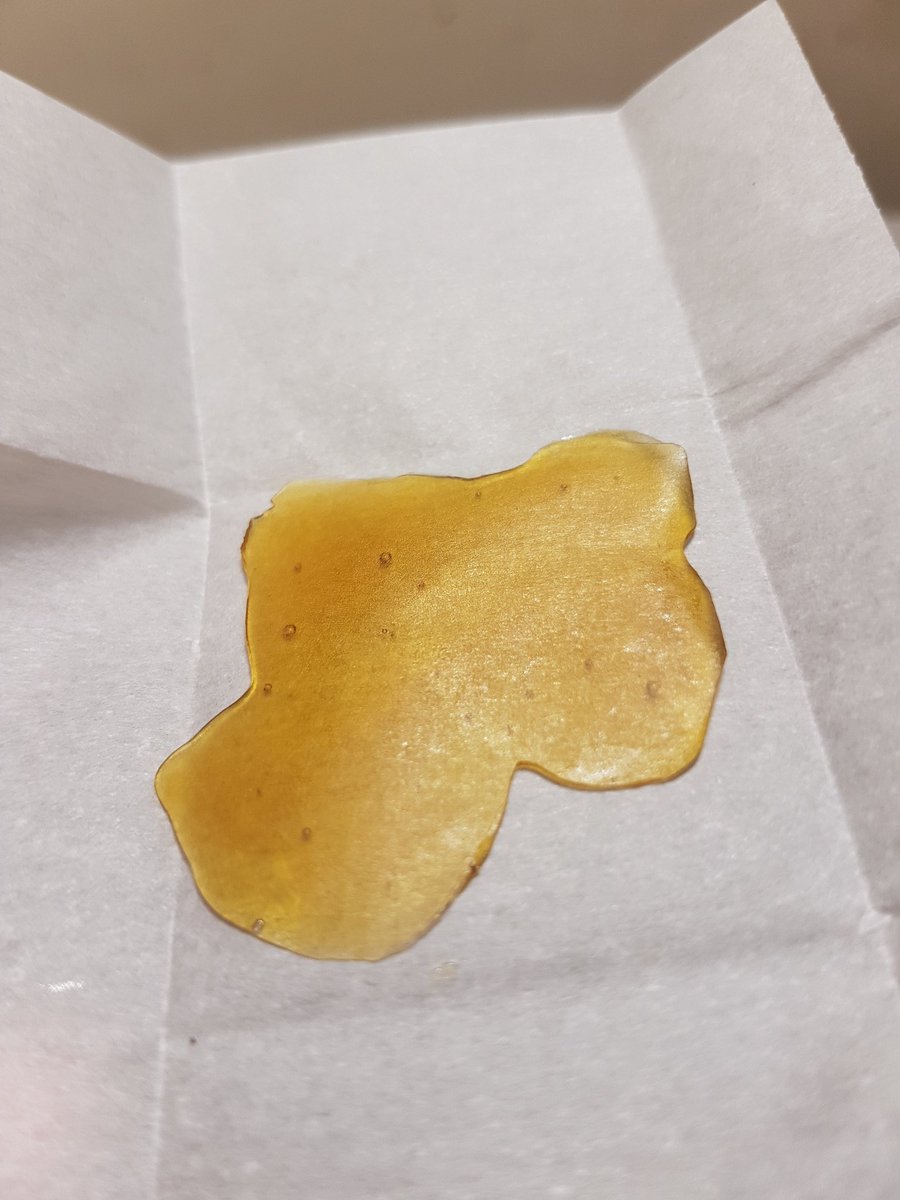 FameRetweets's tweet photo. #SunsetSherbert #indica #shatter from exotic.extracts710 👑🍍 

#TrueChron #Chronathon #Medical #TopShelf #highsociety #710society #DabSociety #DailyDabbers #Dabstagram #Dab #Dabs #Dabbing #MedicalMarijuana #Terps #Terpy #weedporn #dabporn #Shatter #TrueChronic #Nugs #Nug #NugRun https://t.co/GbC6zqO7Jw