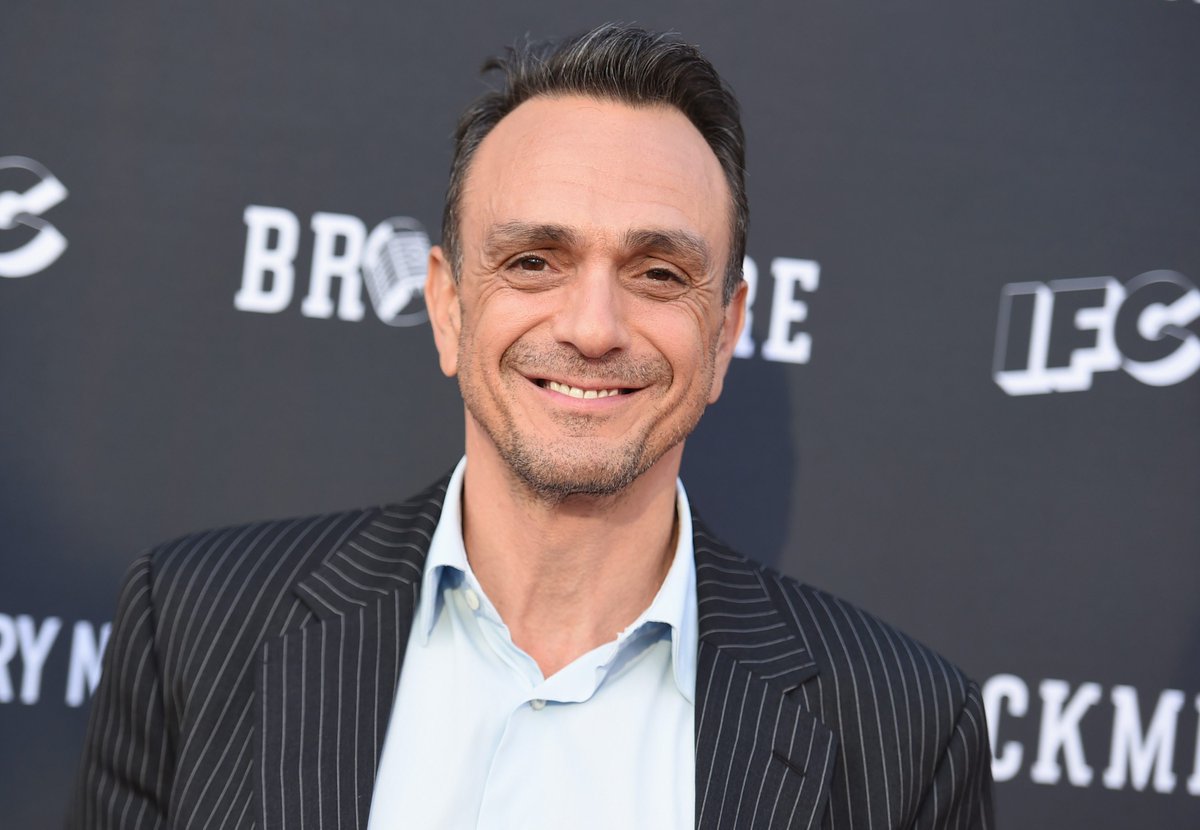 Hank Azaria willing to stop voicing Apu on 'The Simpsons' ow.ly/QqU530jG1NI https://t.co/X5WEw0oxmq