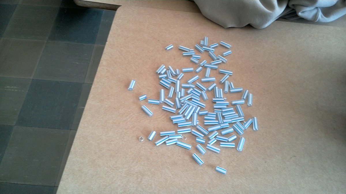 mmeamelies's tweet photo. Combien y a-t-il de bouts de paille? #Estimation #MathPourVrai #fgp #ggl https://t.co/CqQ0GOdaAZ