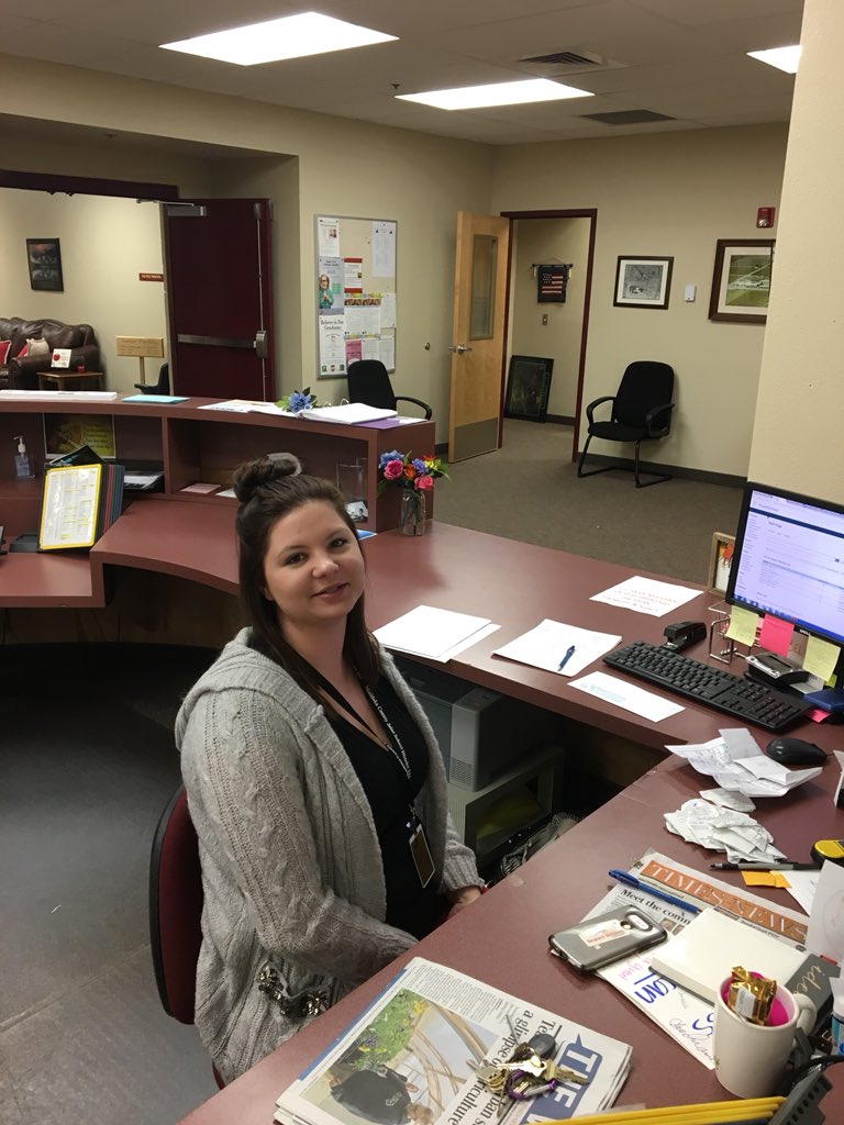 MrsKKidd's tweet photo. Administrative Assistants Day! We have the BEST at Minico! Thanks for all you do! #sd331 https://t.co/4Jzz795YQC
