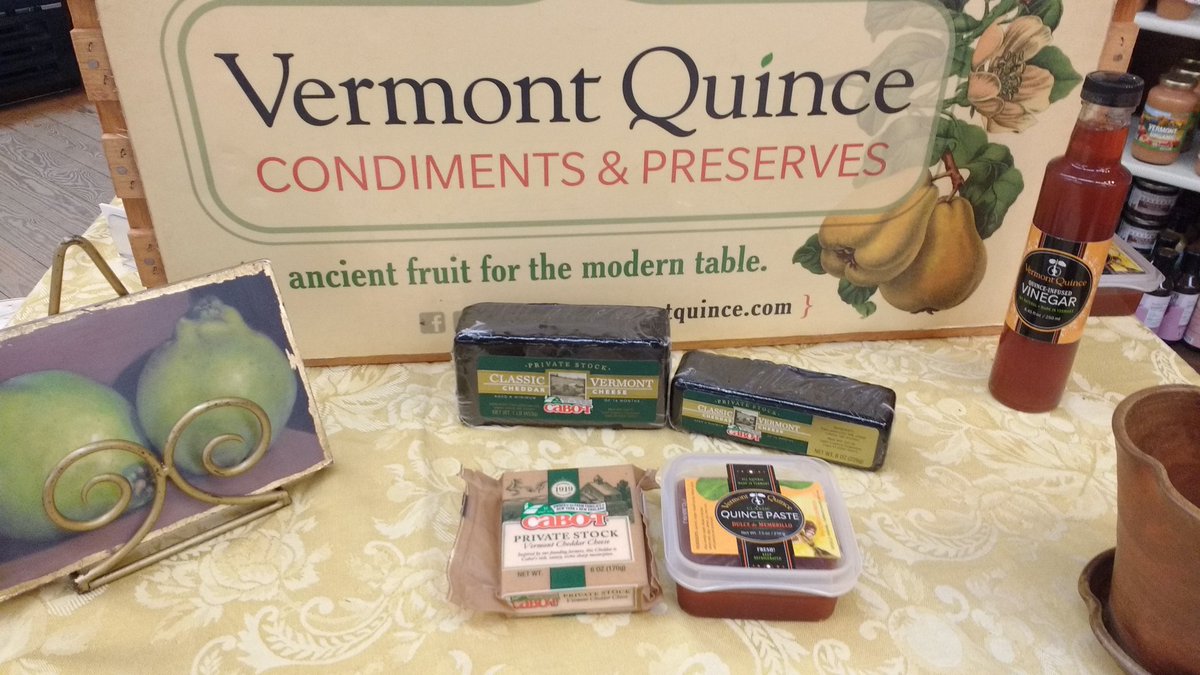 VermontQuince's tweet image. Here at @cabotcheese #Quechee shop til 7! Pairing our paste w #CabotPrivateStock.