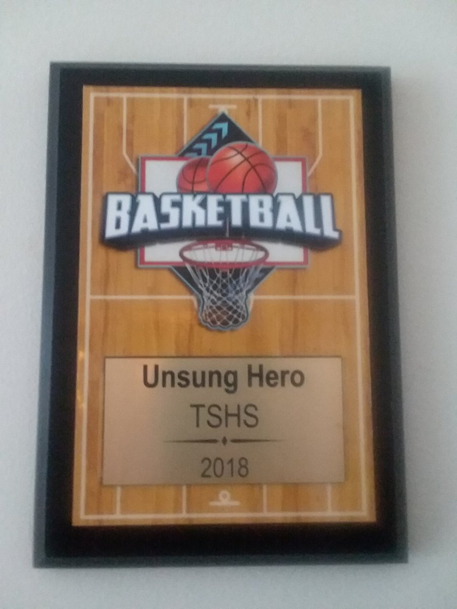 mommyskidmore's tweet image. Congrats to our boy for getting the unsung hero award for his dedication to helping others on and off the court. His team is his family, his brothers and he looks out for them. We are proud of you son! Continue to shine! 💙🏀💛 #TStone #cougarpride #KSkidmore