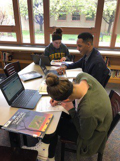svhsMIC's tweet photo. Students researched biomes using books, ebooks and library databases!  #LearningThroughResearch #InformationLiteracy @PowerLibrary @worldbookinc @galecengage @springshare @FollettLearning @PennDelco @SVPrincipalps https://t.co/HKDpGa4z0Z