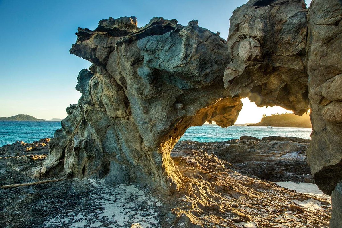 GallivanterH's tweet photo. #ConstanceTsarabanjina, a hidden gem, a boat ride from #NosyBe Island in #Madagascar, is hands down one of the most exclusive #privateisland's off the coast of #Africa. True #BarefootLuxury concept and an All inclusive concept. 
#honeymoon #luxurytravel #travelchatsa https://t.co/57D6oDKEau