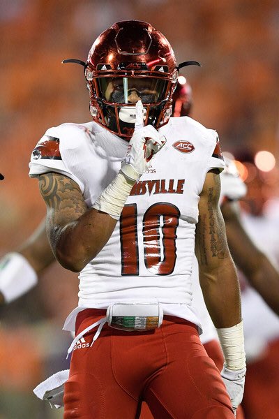 Tylerbaron23's tweet photo. Blessed and honored to have received an offer from the University of Louisville๐โ #gocards https://t.co/P7BxoyO8Ps