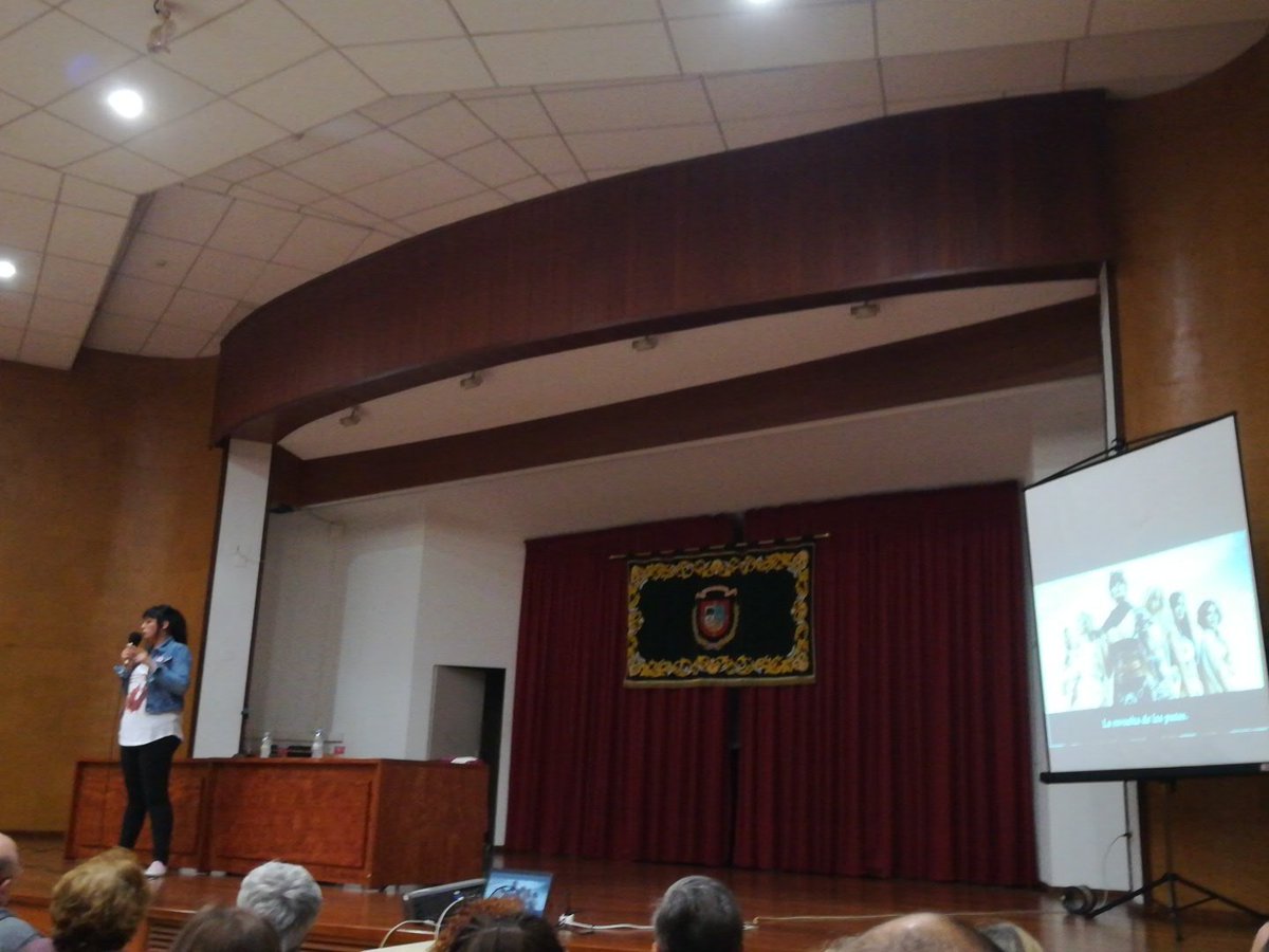 BarbaraCoboG's tweet photo. @amelia_tiganus hablando de la fabricación de la identidad de la puta https://t.co/5nkafT04Yf