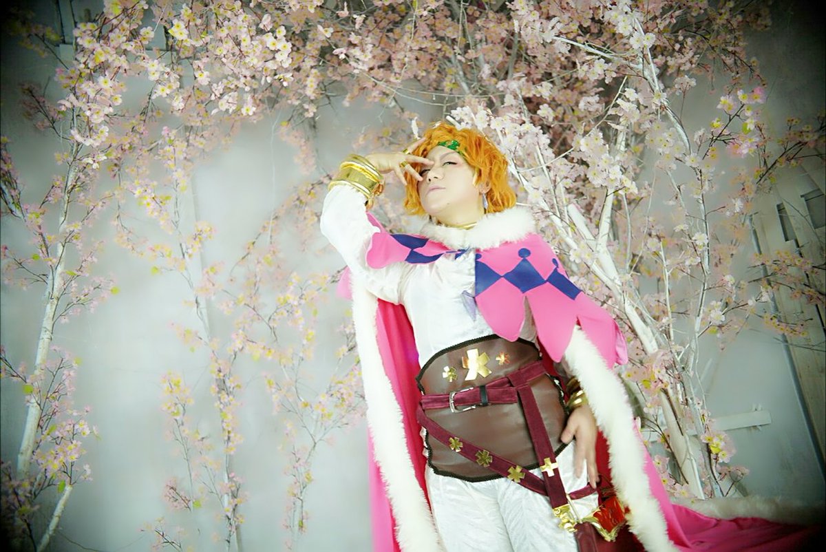 黒崎 コスプレ ブラッククローバー キルシュ ヴァーミリオン なぜ私はこんなにも美しく生まれてしまったのか ツライ 撮影 Okazakiさん