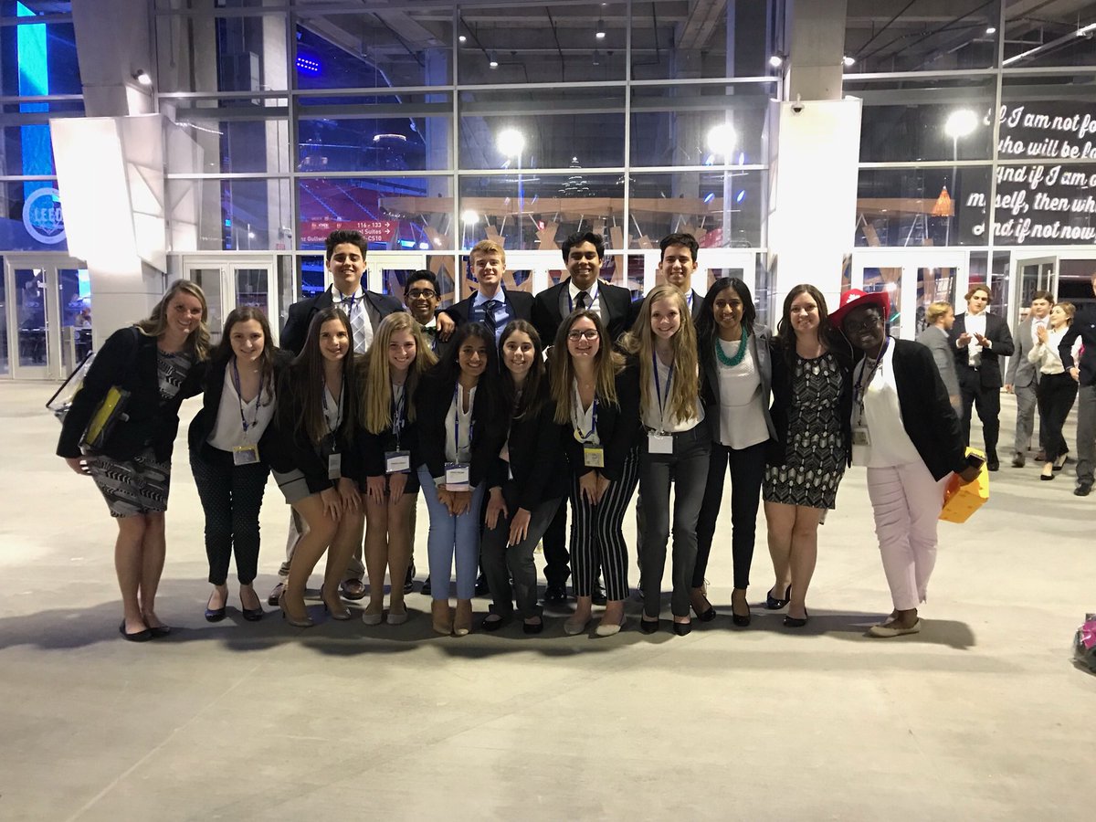 dominionDECA's tweet photo. 🔷That’s a wrap on ICDC 2018 🔷 #DECAICDC https://t.co/h0zbfDYfrb