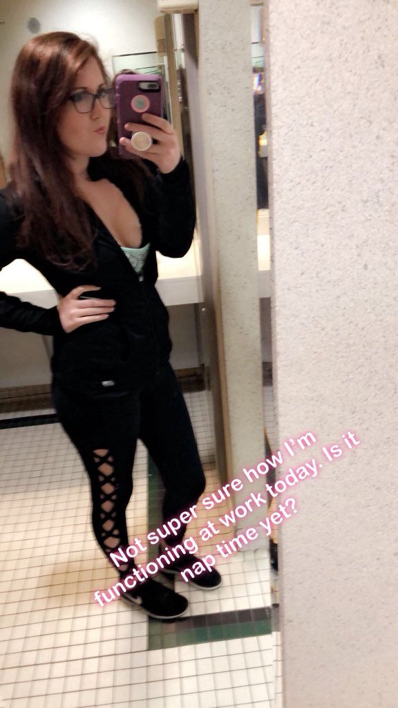 AshleyBouvet's tweet photo. @ImThatGentleman #ImThatWCW https://t.co/qtjEv9wYue