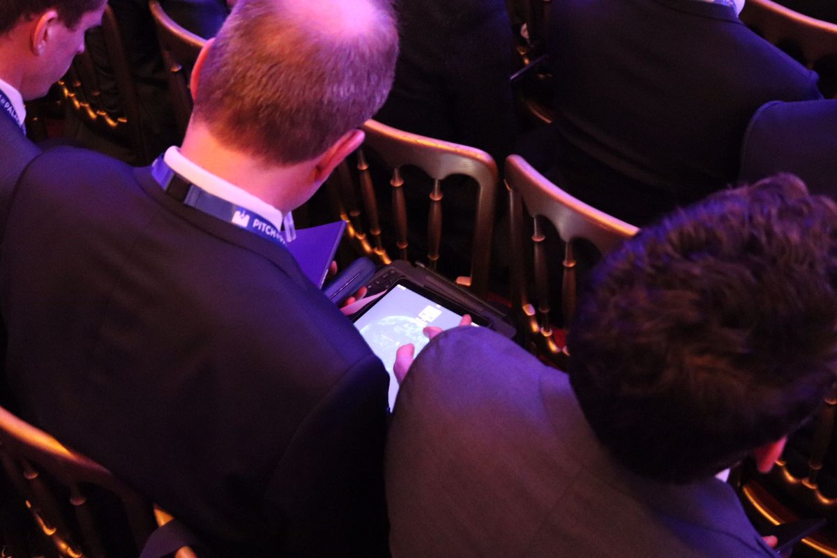 The Audience will now decide the Winner of #pitchatpalace 9.0!