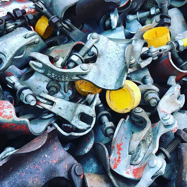 soshanau's tweet photo. Fixtures | Putting things together - yes, I think the #scaffolders did wonder why I was taking pictures of their van! #scaffolding #scaffoldingfittings #ihavethisthingwithpatterns #artinthings #artinordinarythings https://t.co/EXpWzHaw0P https://t.co/XyEDAzxaxg