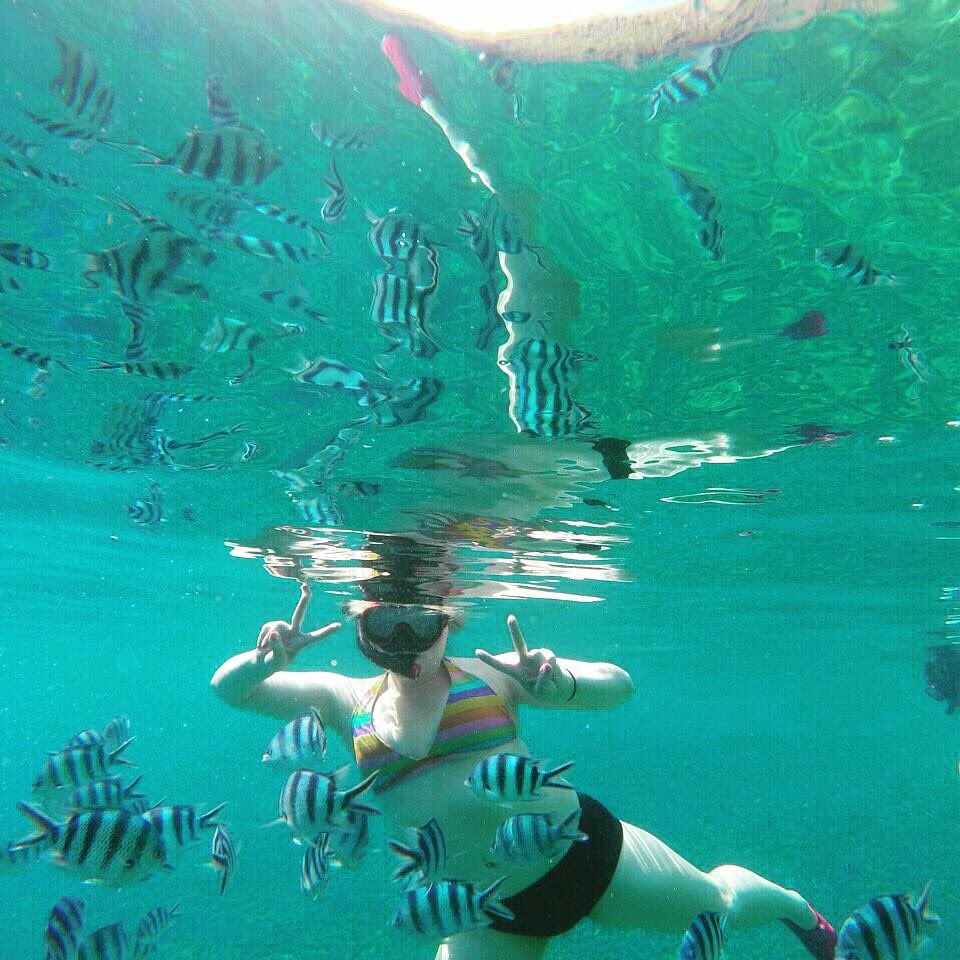 JoRiker's tweet photo. @TravelPulse @Nassau_Bahamas A1 lots of snorkeling #TPchat https://t.co/uuELExJzLD