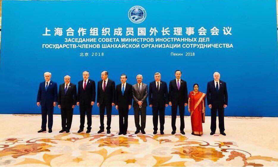 SukhsohitSingh's tweet photo. Amidst the male dominated bastion. We certainly stand tall.
#proudIndian #FePower #Westandtall #IncredableIndia #EmpoweredWomen https://t.co/7nfnAUvhC9