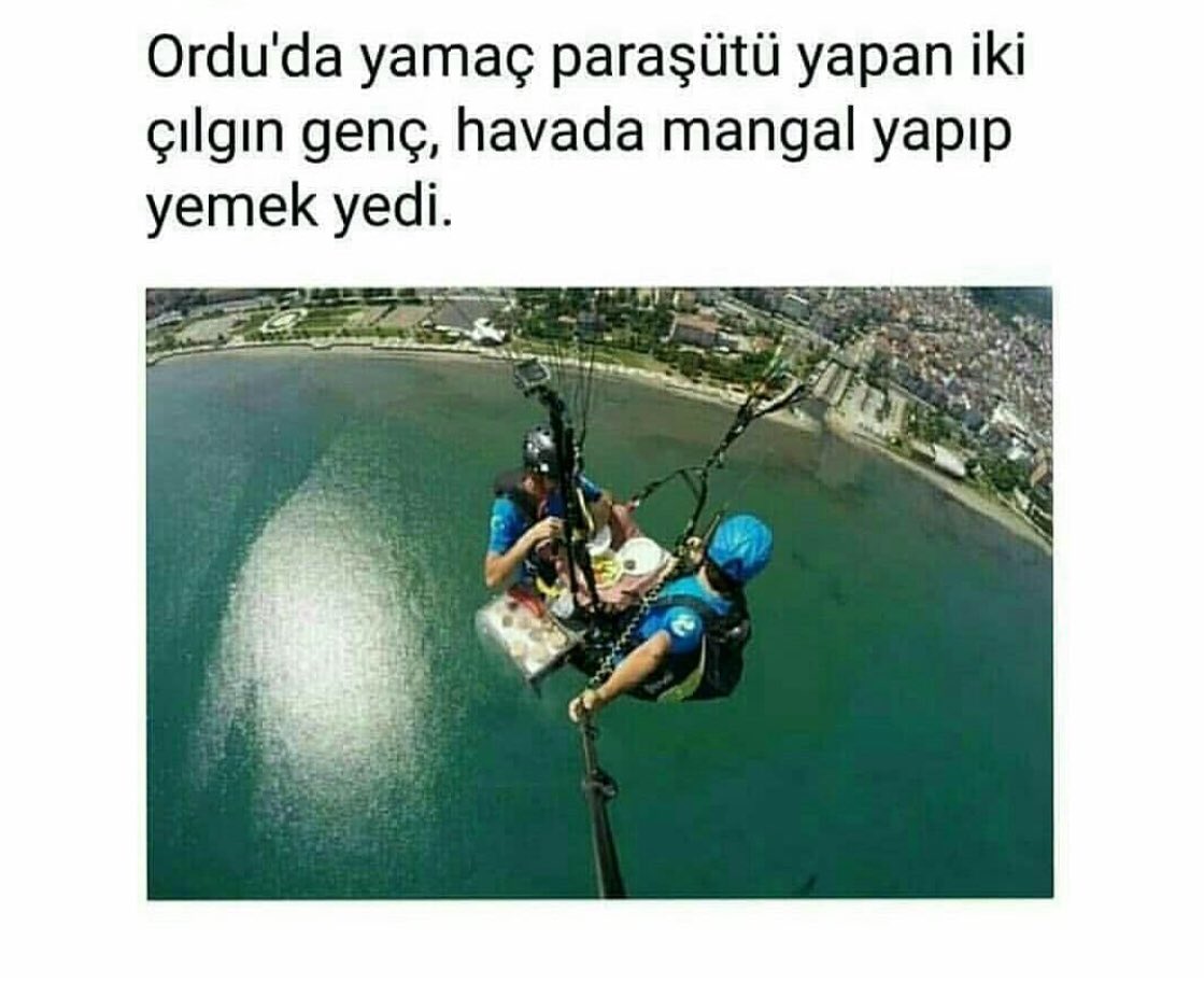 VitaminHoca's tweet photo. YKS’den sonra kankam ve ben... https://t.co/wKyFTidvAY