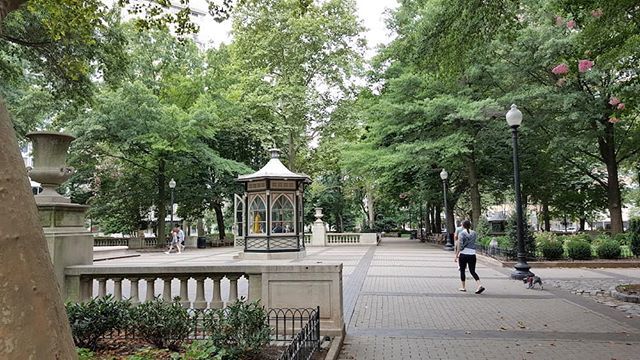 Excited for the plein air season? ❀

The Philadelphia Sketch Club will be holding an urban plein air event from May 1st to July 17th, and an exhibition of registered works from July 25th to August 15th in our main gallery.

More details, including th… ift.tt/2qZ6EKo