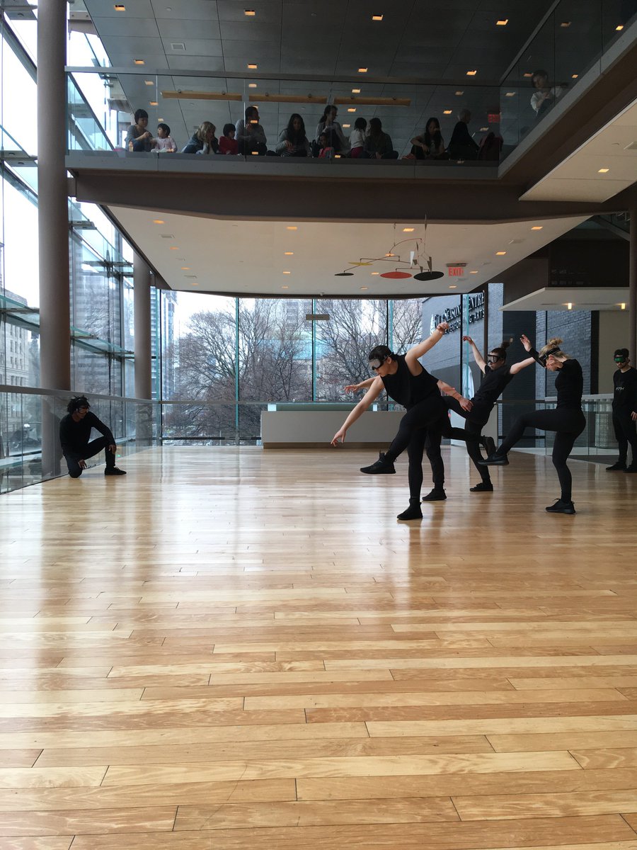 DanceWorksTO's tweet photo. Sneak peek of @AlaGadfly at the @CanadianOpera's Noon Hour Concert Series. Cast will perform excerpts from UNBXBL II. Full show runs @harbourfrontcentre Theate May 3-5 @8pm. INFO and TIX https://t.co/e1LrUiPWwC  #danceTO #DanceWorks40 https://t.co/2EYEq3hRj5