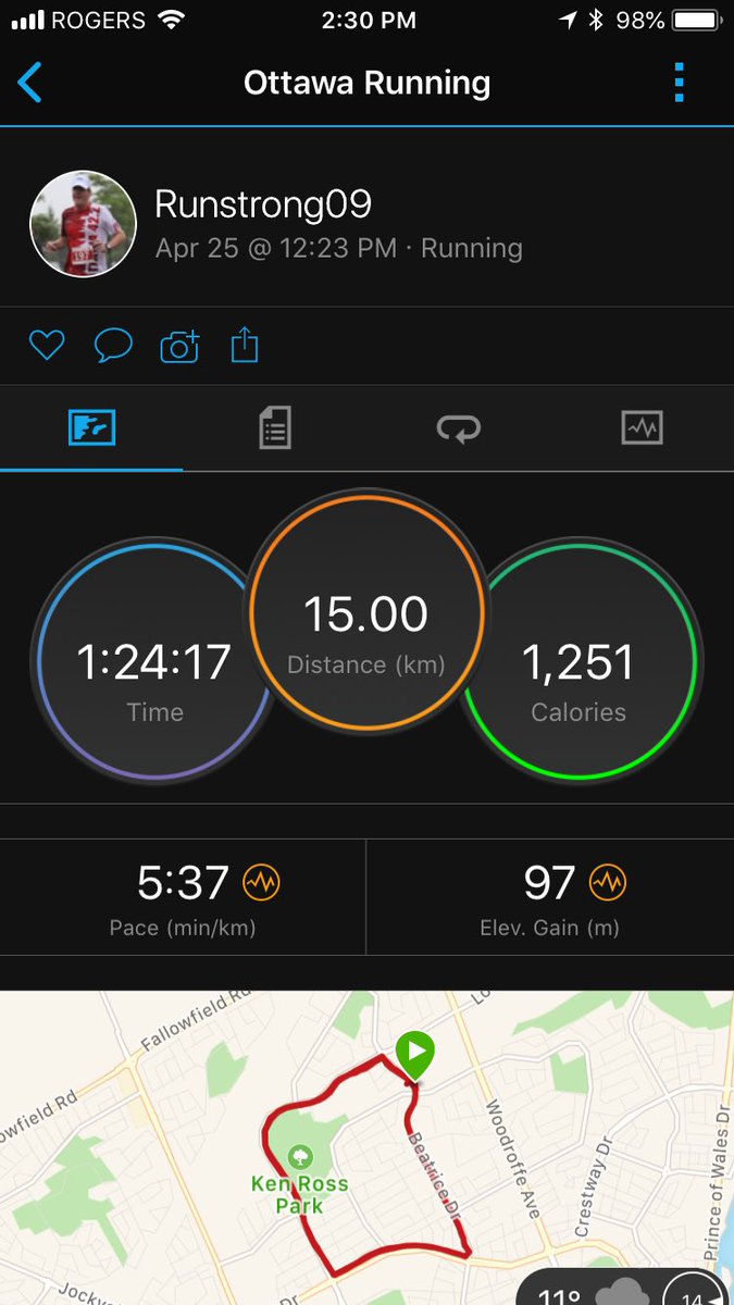 runstrong09's tweet photo. Very wet and at times windy run this afternoon. If it’s raining on @OttawaMarathon Race Day,I’m ready.  15km done. #RunOttawa2018 #runott #teamawesome2018 https://t.co/ASKl5jsm78