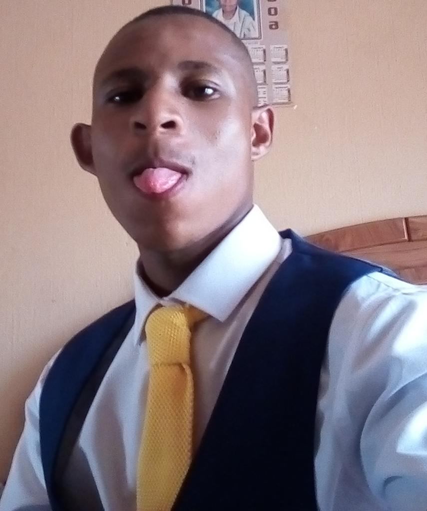 FosterJodey's tweet photo. #Confirmation2018😎👌💯 https://t.co/3IFM8zPhEy