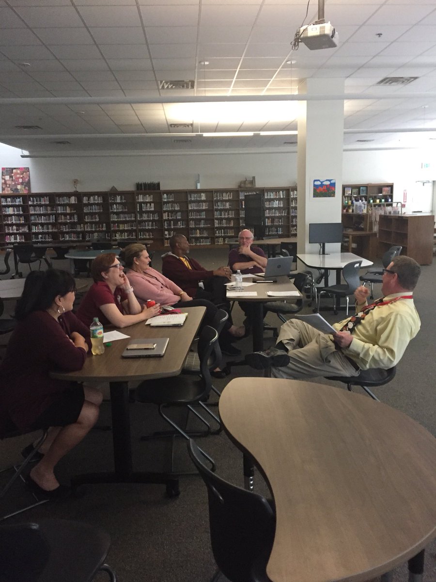 AtkinsHS_Magnet's tweet photo. Teacher of the Year Mr. Hall leading session on storytelling. How to engage students using a variety of strategies? @Atkins_HS https://t.co/LnlmcMP9HH