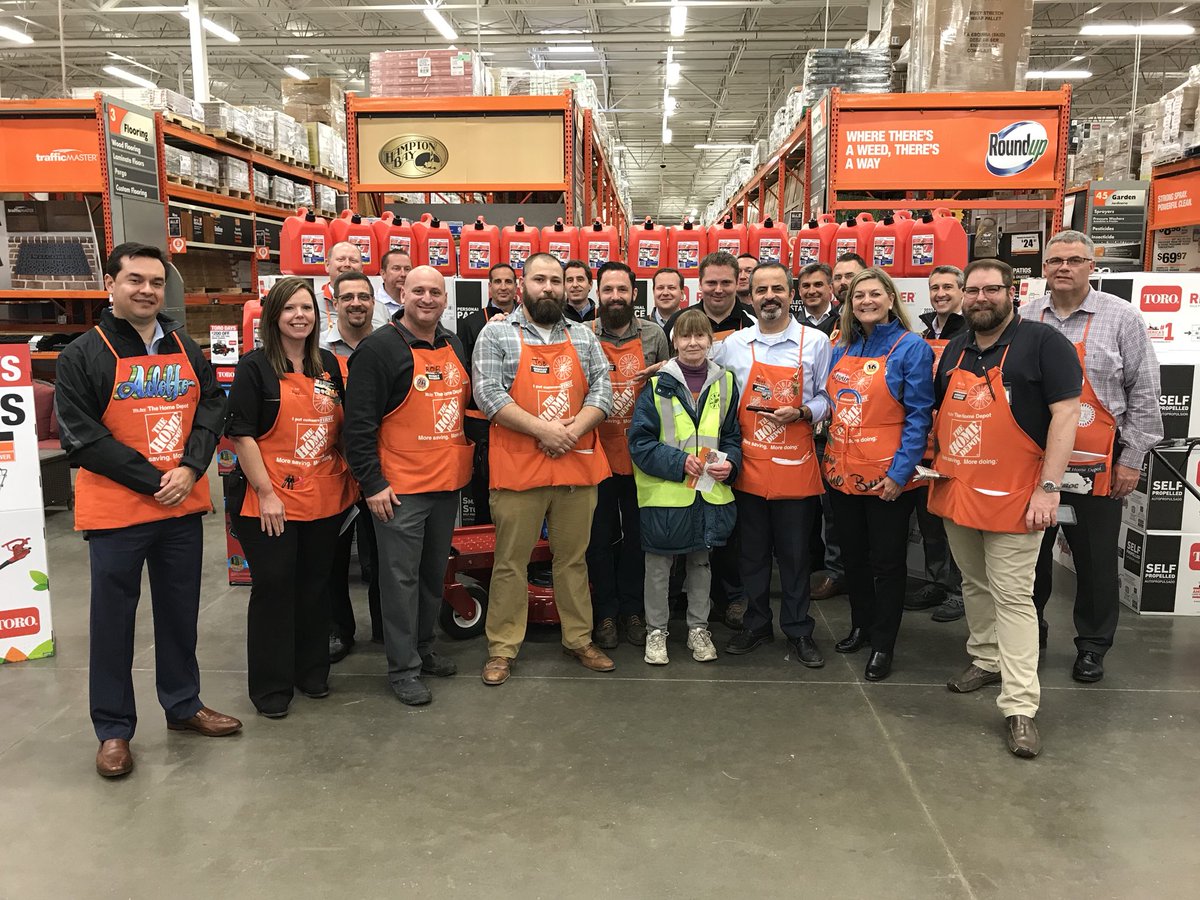 Rainy in Buffalo too... No matter, just finished a great walk at 1228! Store is locked and loaded for spring! Superb associate engagement! Uno mas! #springstoretour2018