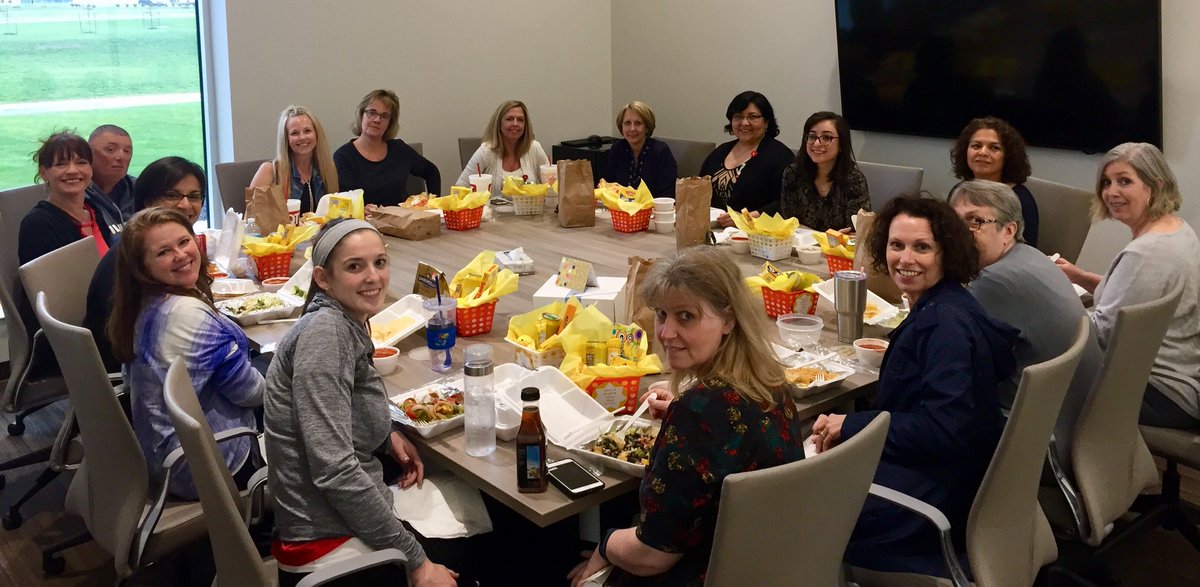 MeganWinters28's tweet photo. A big thank you to the OW Admin And Counseling Team for making us feel so special today!! I am truly so grateful for this group 💙💙💙
#AdminAsstDay https://t.co/V2ZrWCEGXQ