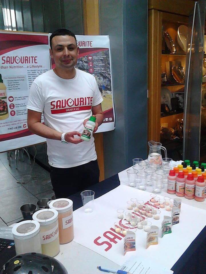 savourite_'s tweet photo. A successful day yesterday at the launch of Savourites grab n go range, a big thanks to everyone who came out to support and congratulations to my fellow colleagues on their launch #hardworkpayedoff #success #witty4food https://t.co/TOtf8ddTQc